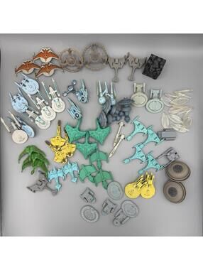 Star Trek Galoob Micro Machines Lot of 55 Ships (+ 11 Stands)